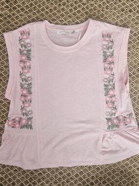 Altar'd State Pink Floral Embroidered Tee Xxs NWOTS